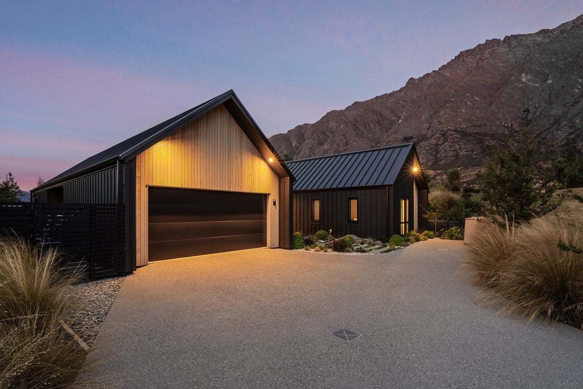 3 Chimney Lane, Jacks Point, Queenstown - Carousel 25