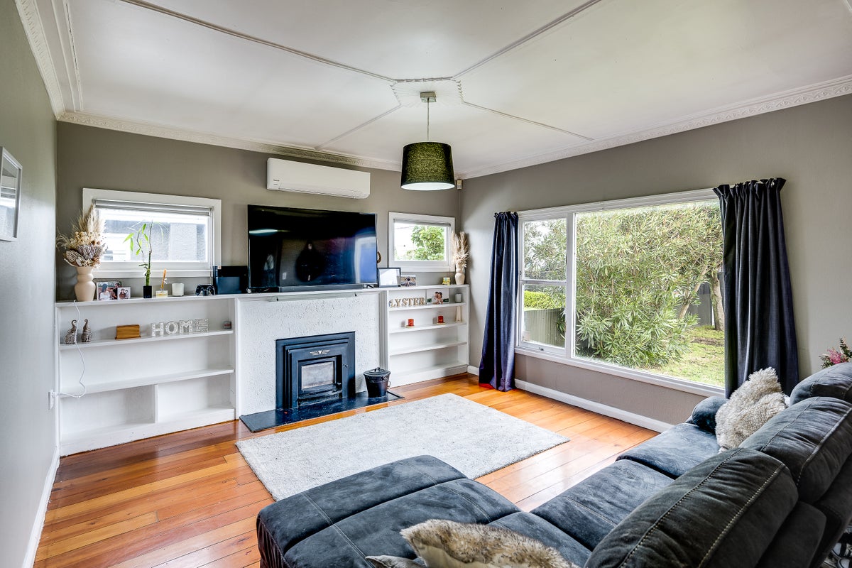 911 Gordon Road, Raureka, Hastings - Carousel 1
