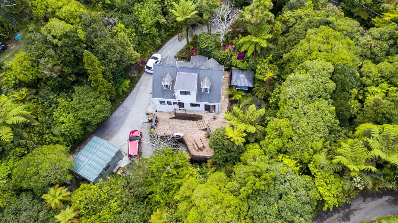 107 Avro Road, Blue Mountains, Upper Hutt - Carousel 1