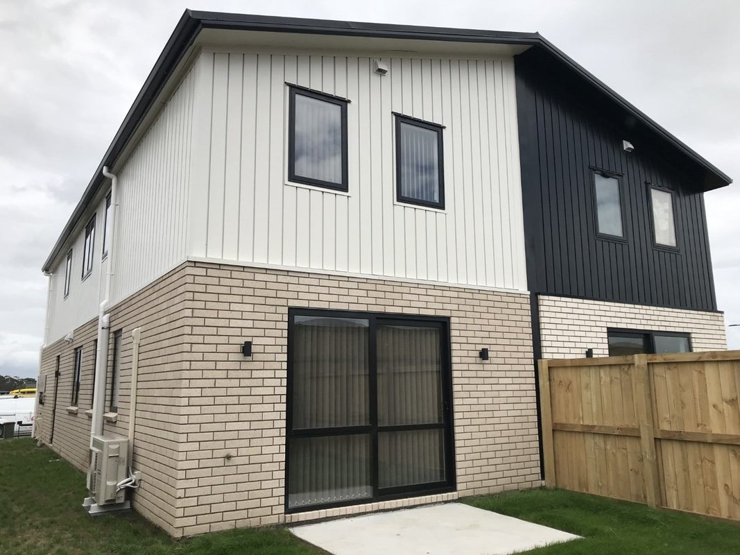 2/55 Cabourne Drive, Glenview, Hamilton - Carousel 2