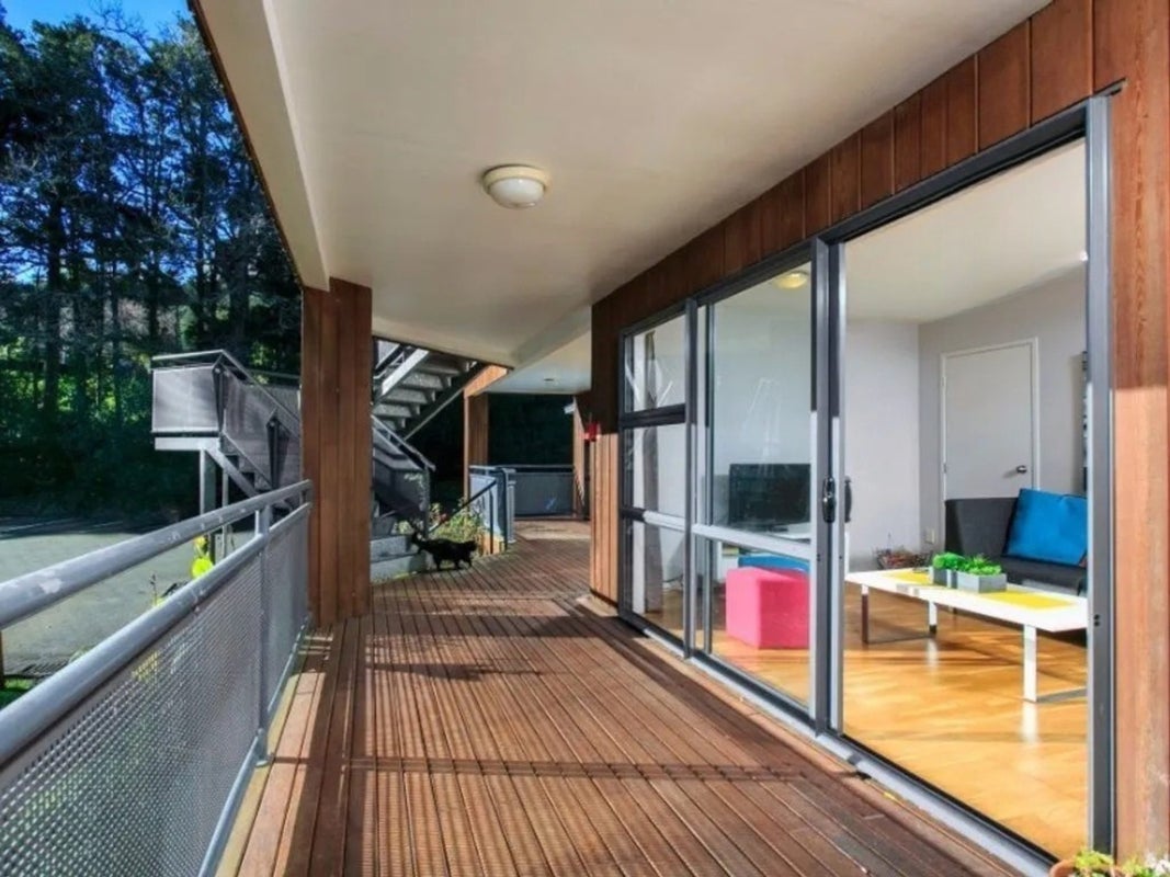 2/3 The Avenue, Albany, Auckland - Carousel 2