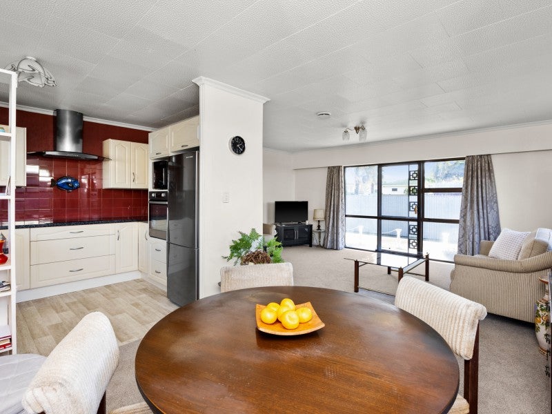 200B Terrace Road, Parkvale, Hastings - Carousel 1