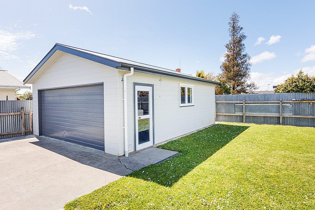 10 Rennie Avenue, Milson, Palmerston North - Carousel 20