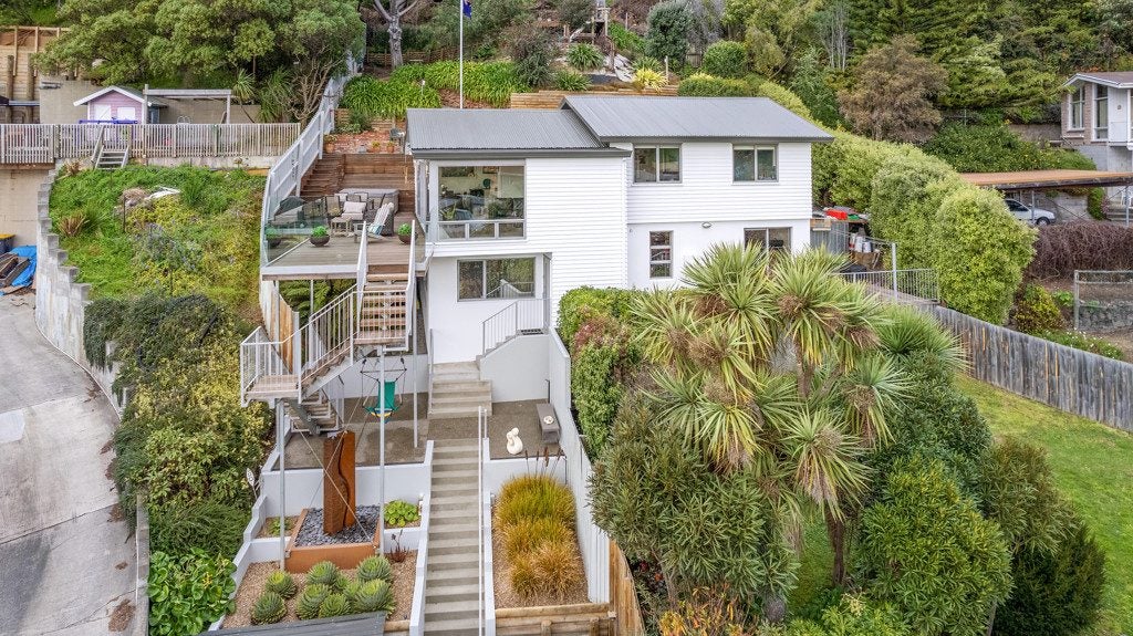 31 Augusta Street, Redcliffs, Christchurch - Carousel 1