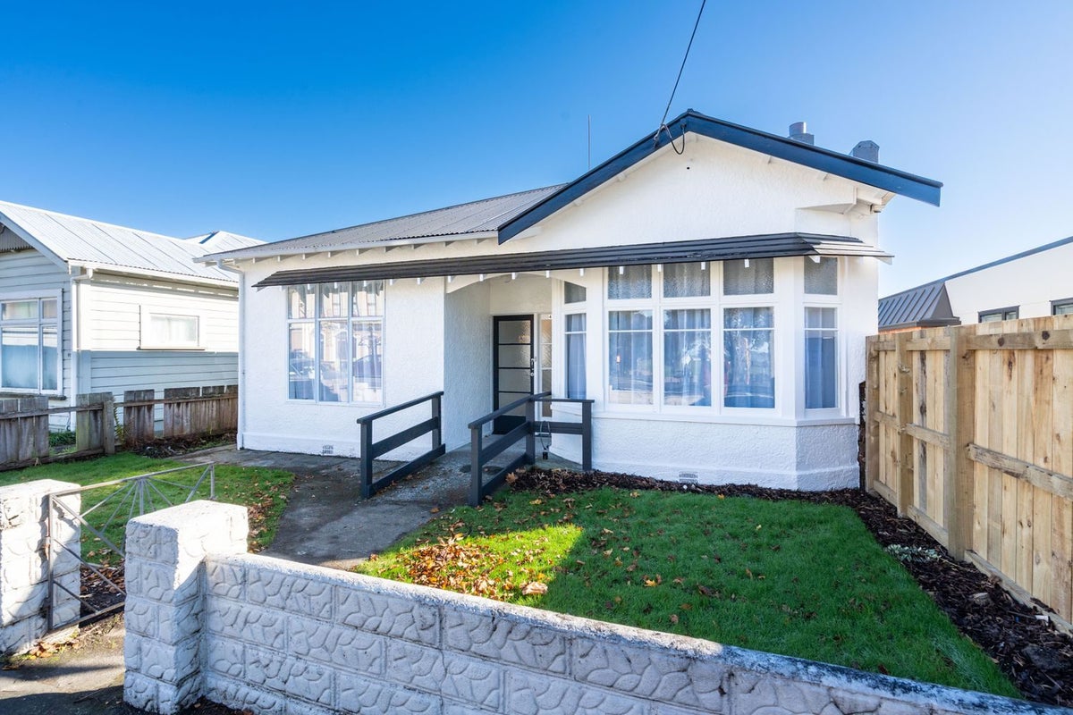 466 Hillside Road, Caversham, Dunedin - Carousel 21