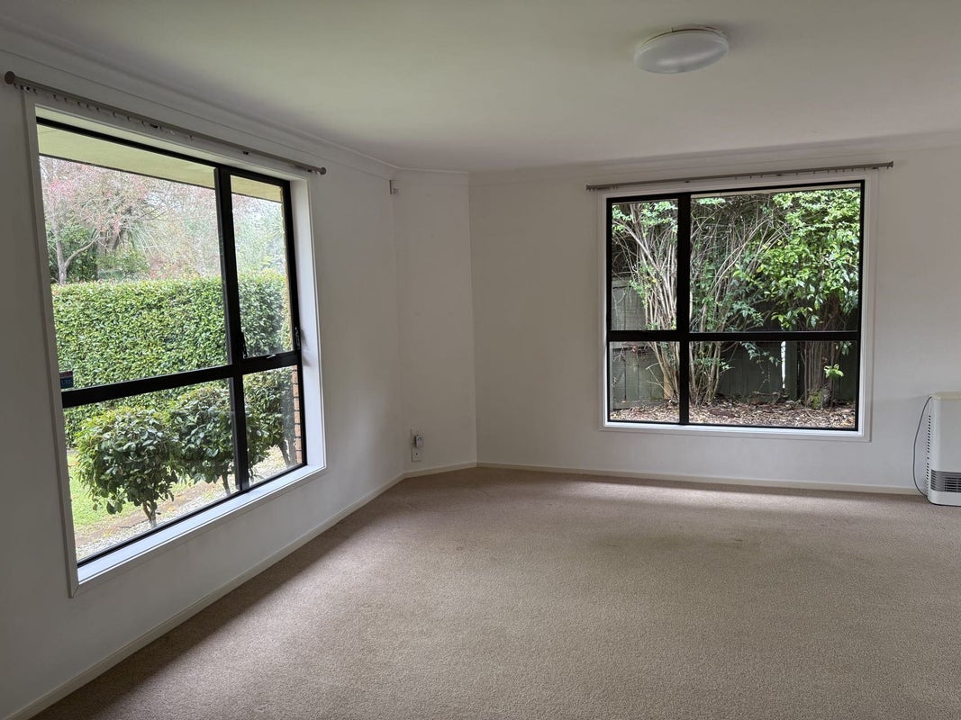 8 Lucas Way, Albany, Auckland - Carousel 2