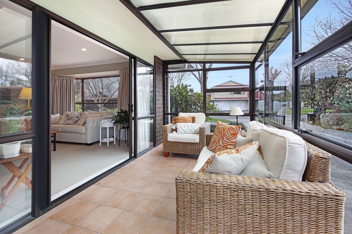 15 Witbrock Crescent, Burnside, Christchurch City, Canterbury - Carousel 8