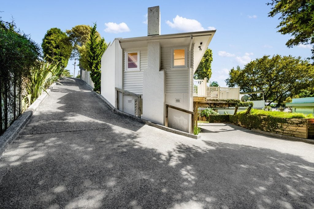 67A Ngapuhi Road, Remuera, Auckland - Carousel 1