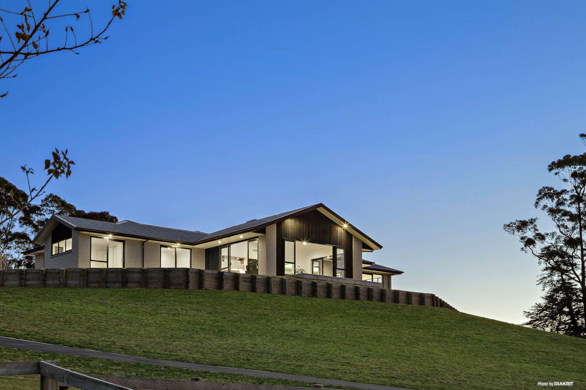 23 Graham Mcrae Place, Te Kauwhata - Carousel 1