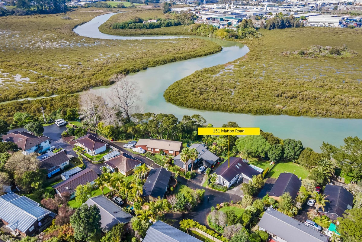 151 Matipo Road, Te Atatu Peninsula, Auckland - Carousel 30