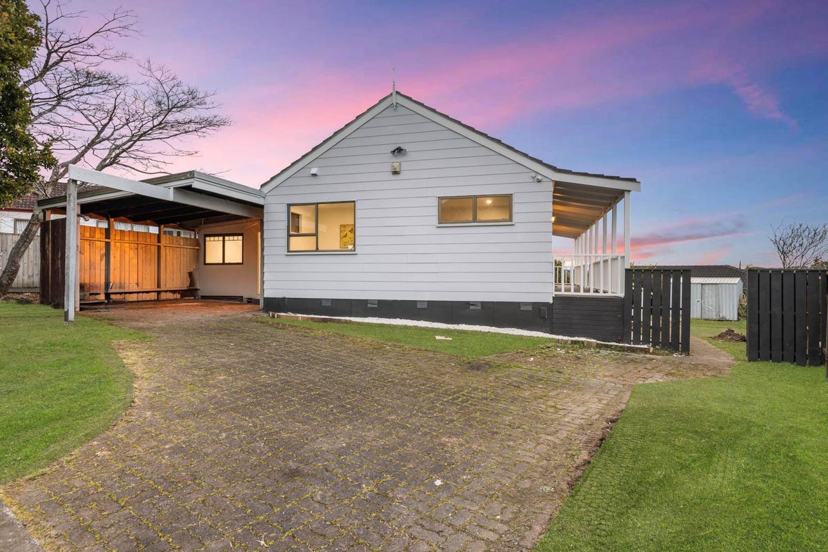 63 Finlayson Avenue, Clendon Park, Auckland - Carousel 2
