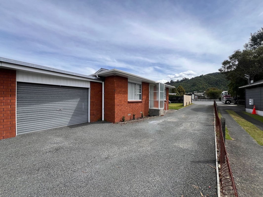 105A Fairy Springs Road, Fairy Springs, Rotorua - Carousel 1