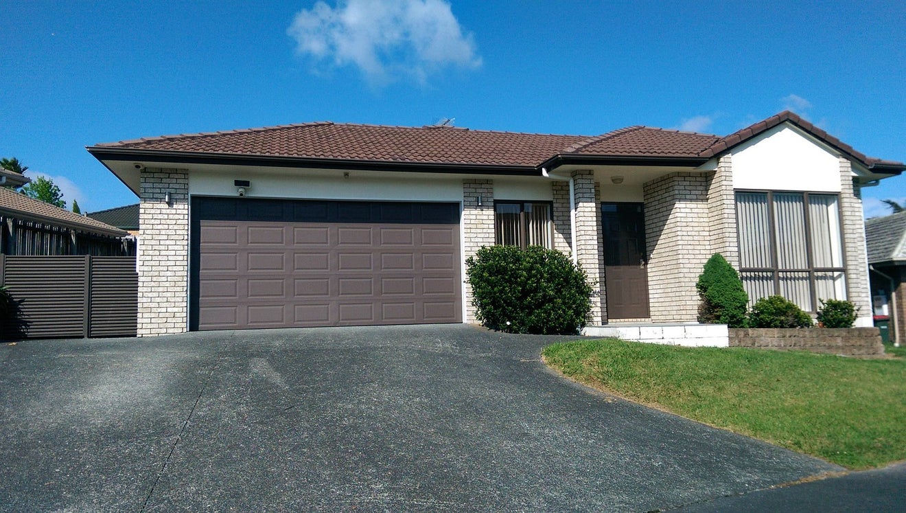 64 Black Teal Close, Unsworth Heights, Auckland - Carousel 1