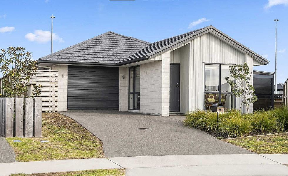 50 Kuru Place, Papamoa - Carousel 2