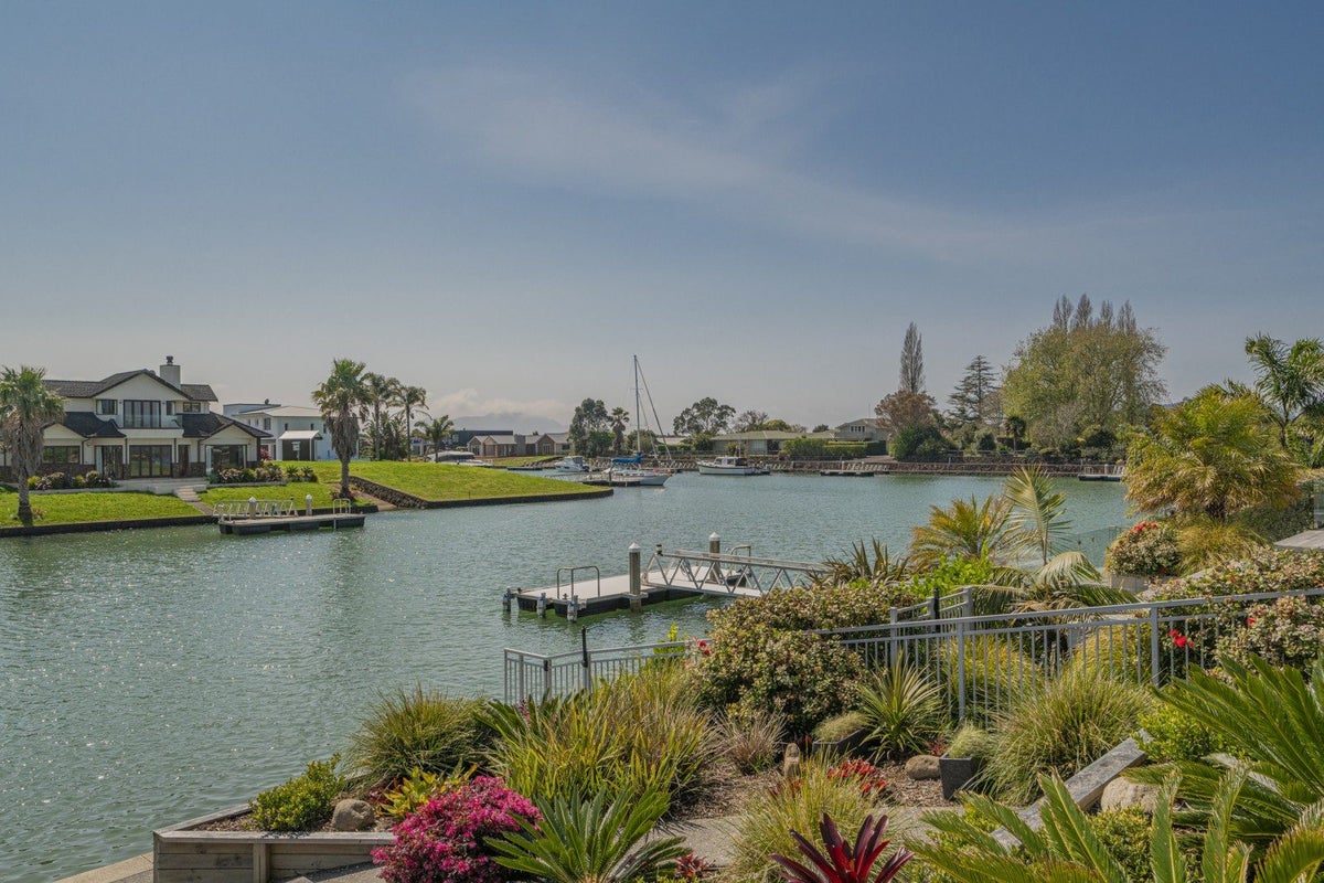 30 Hei Esplanade, Whitianga - Carousel 32