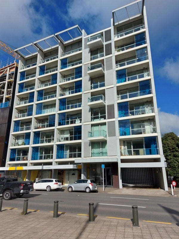 6B/42 Cable Street, Te Aro, Wellington - Carousel 16