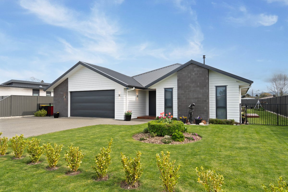 56 Sir Bob Charles Drive, Masterton, Masterton - Carousel 1