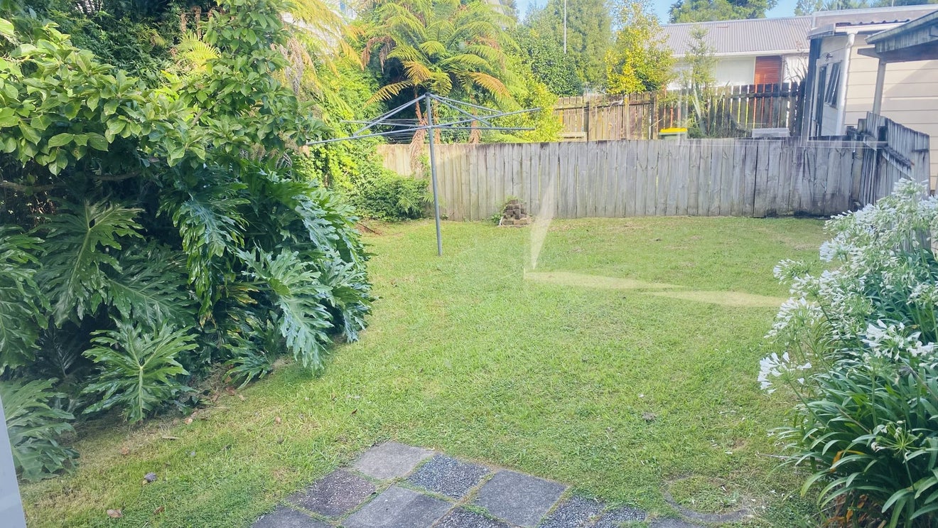81 Carrington Avenue, Silverdale, Hamilton - Carousel 12