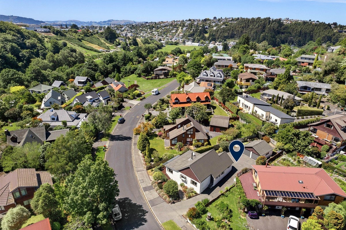 97 Glenross Street, Glenross, Dunedin - Carousel 2