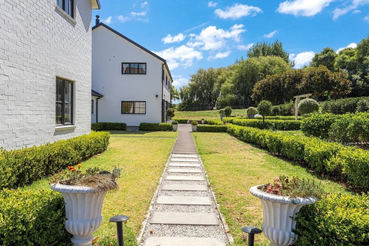 50 Bawden Road, Albany - Carousel 32