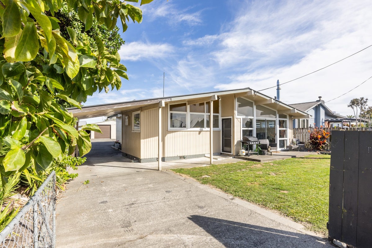 181 Riverbend Road, Onekawa, Napier - Carousel 14