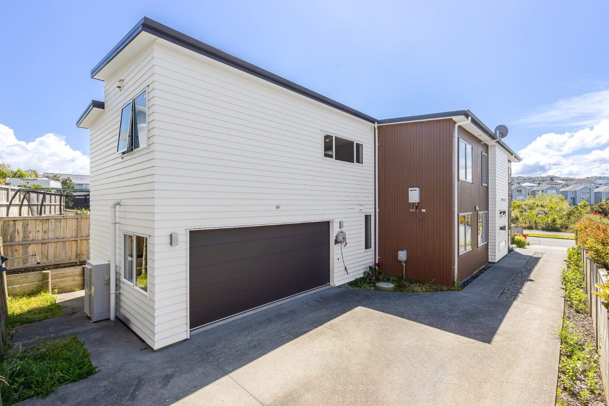 7 Bonair Crescent, Silverdale, Silverdale - Carousel 2