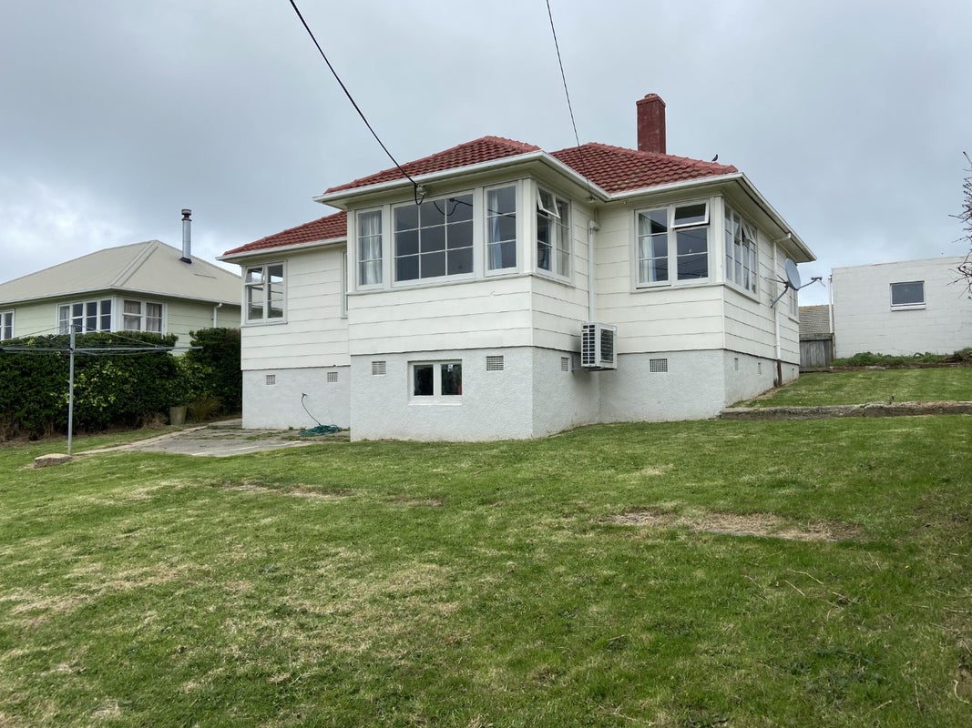 135 Stenhope Crescent, Corstorphine, Dunedin - Carousel 1