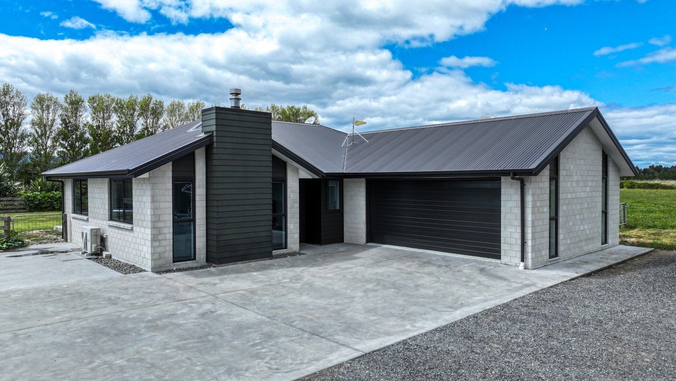 94 Piako Road, Thames - Carousel 2