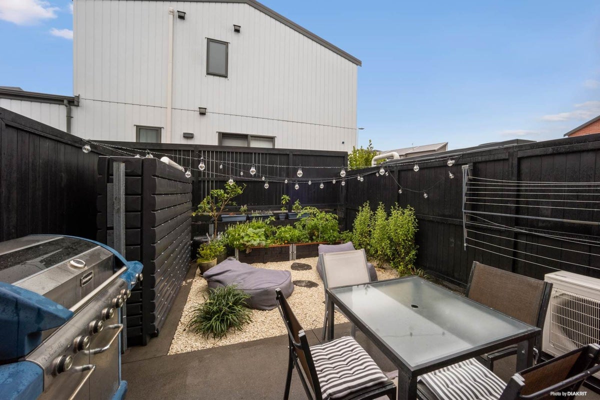 3 Uma Grove, Hobsonville, Auckland - Carousel 2