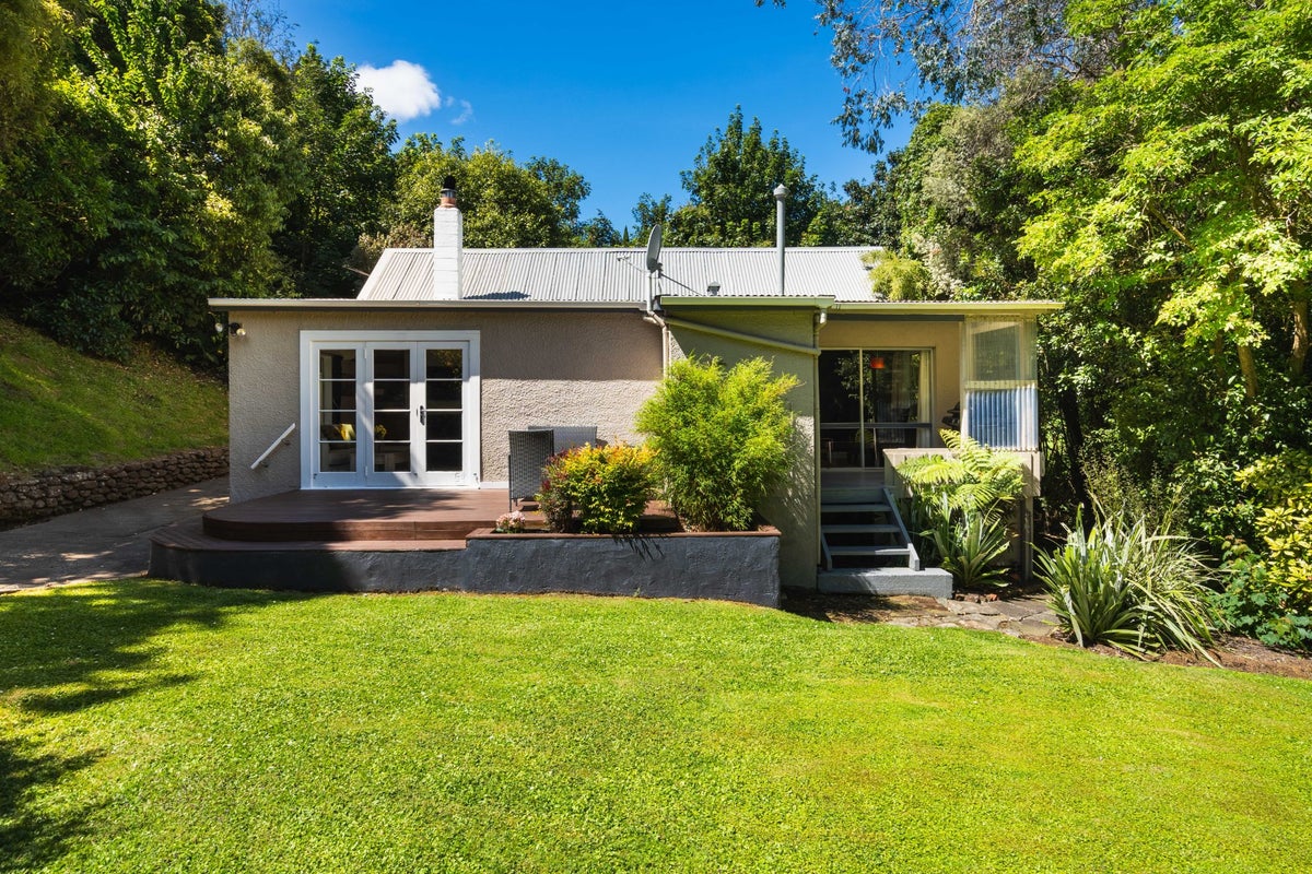 19 Haywood Street, The Glen, Dunedin - Carousel 2
