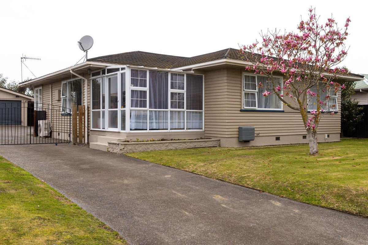 43 Bill Hercock Street, Pirimai, Napier - Carousel 28