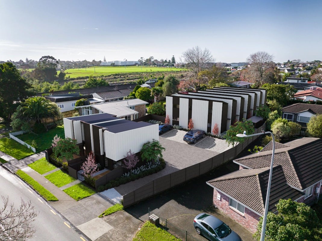 7/79 Edmonton Road, Henderson, Auckland - Carousel 1