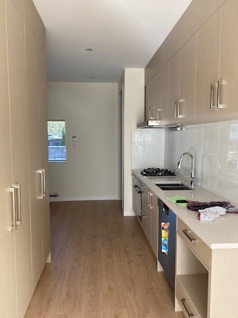 66C Chivalry Road, Glenfield, Auckland - Carousel 2