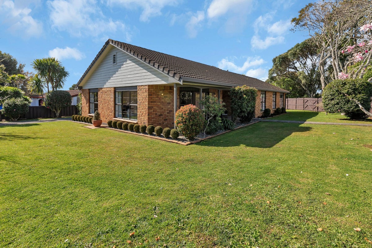 2 Beaumont Court, Maunu, Whangarei - Carousel 2