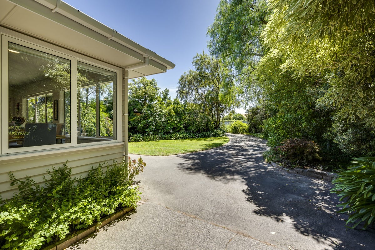 18A Chester Street, Taradale, Napier - Carousel 23