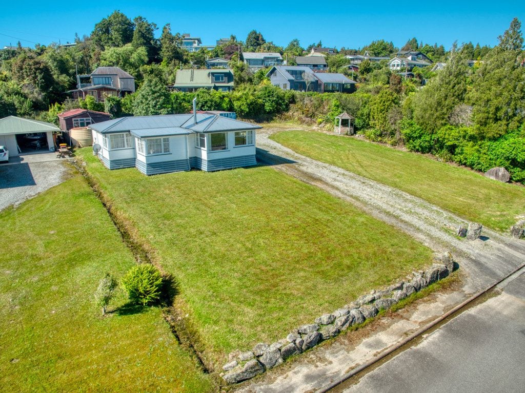 14 Ohau Street, Dobson, Greymouth - Carousel 1