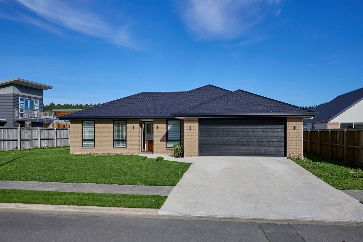 5 Swyncombe Place, Kaikoura Flat, Kaikoura - Carousel 1