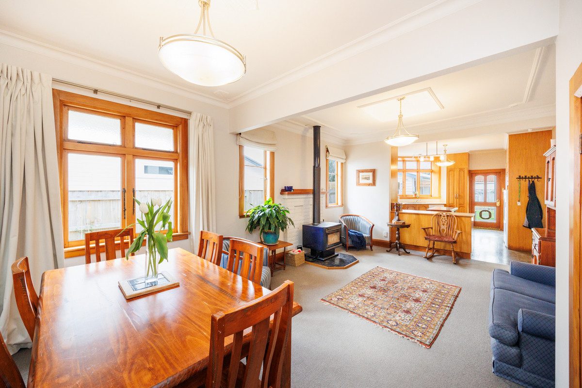 15 Miro Street, Takaro, Palmerston North - Carousel 2