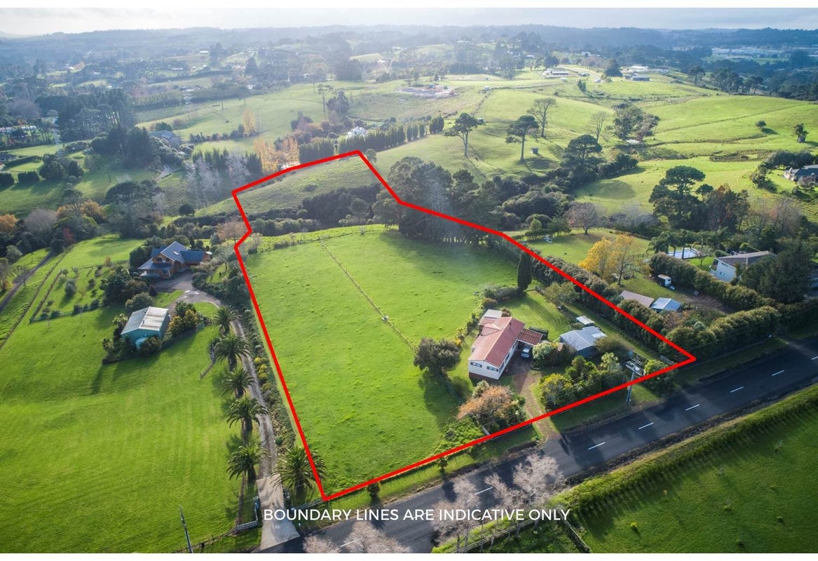55 Lloyd Road, Albany - Carousel 1