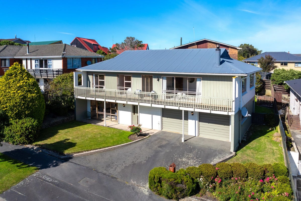 224 Larnach Road, Waverley, Dunedin - Carousel 1