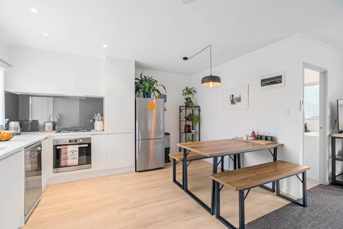 1/1 Golf Road, New Lynn, Auckland - Carousel 2