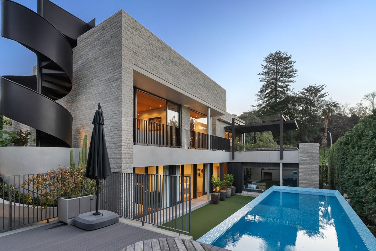 23 Judges Bay Road, Parnell, Auckland - Carousel 1