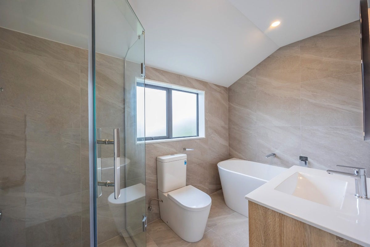 3B Nor'East Drive, Northcross, Auckland - Carousel 12