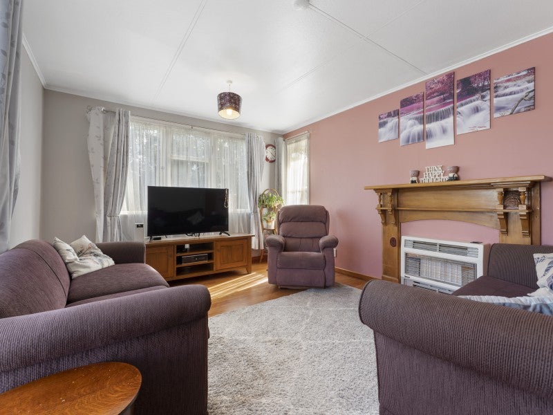 19 Charwell Place, Highbury, Palmerston North - Carousel 2
