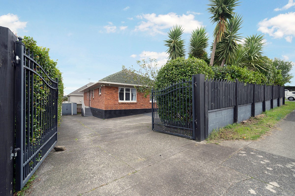 29 Claude Road, Hillpark, Auckland - Carousel 2