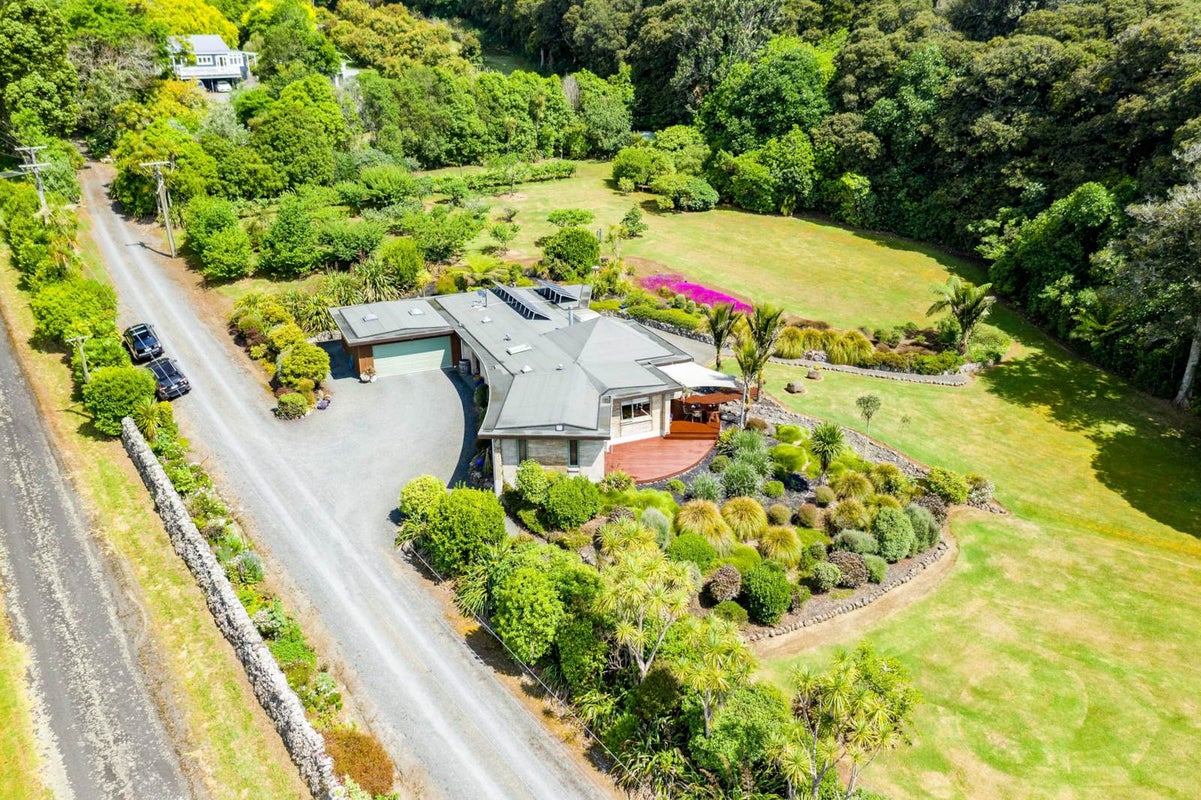 72 Nisbet Road, Maungatapere, Whangarei - Carousel 1