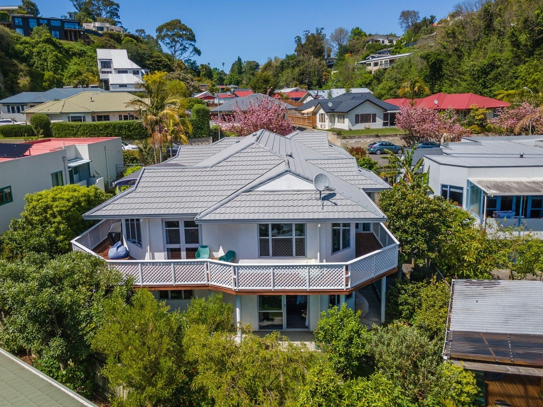 4 Amner Place, Bluff Hill, Napier - Carousel 2