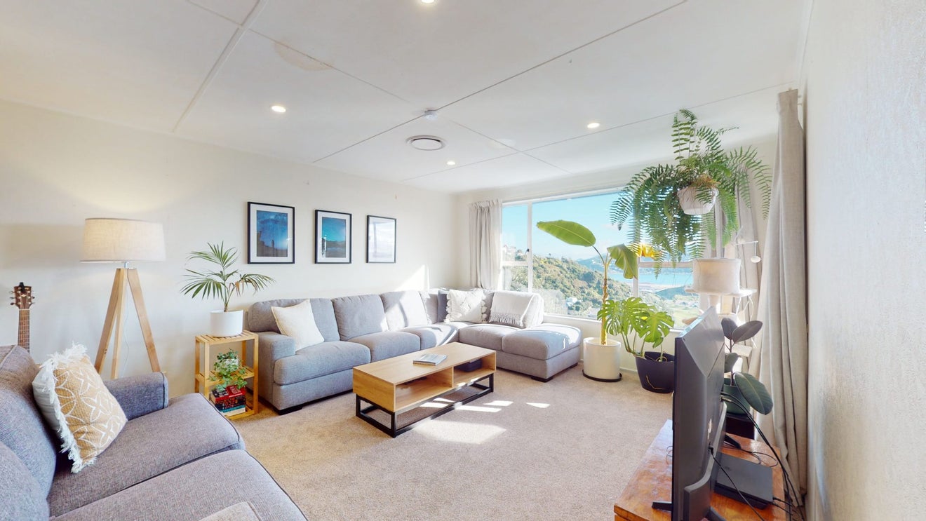 7 Tukanae Street, Strathmore Park, Wellington - Carousel 2