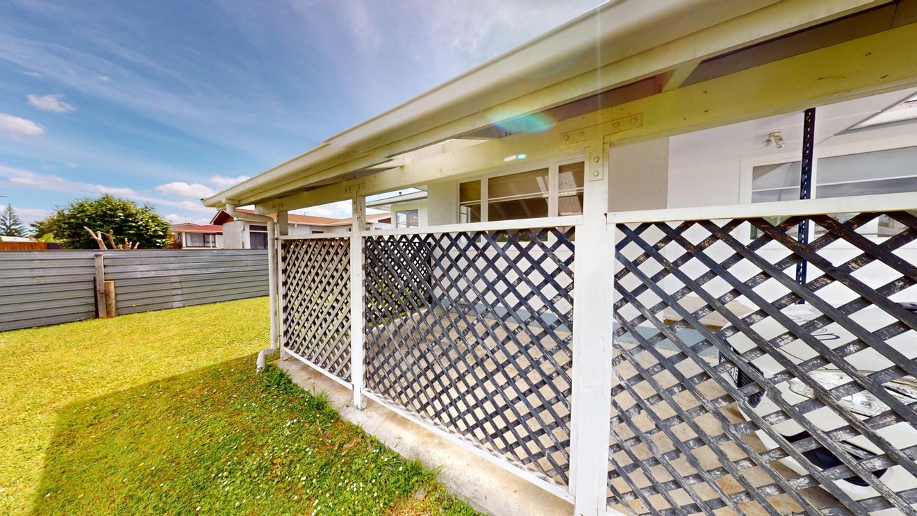 80 Rugby Street, Awapuni, Palmerston North - Carousel 8