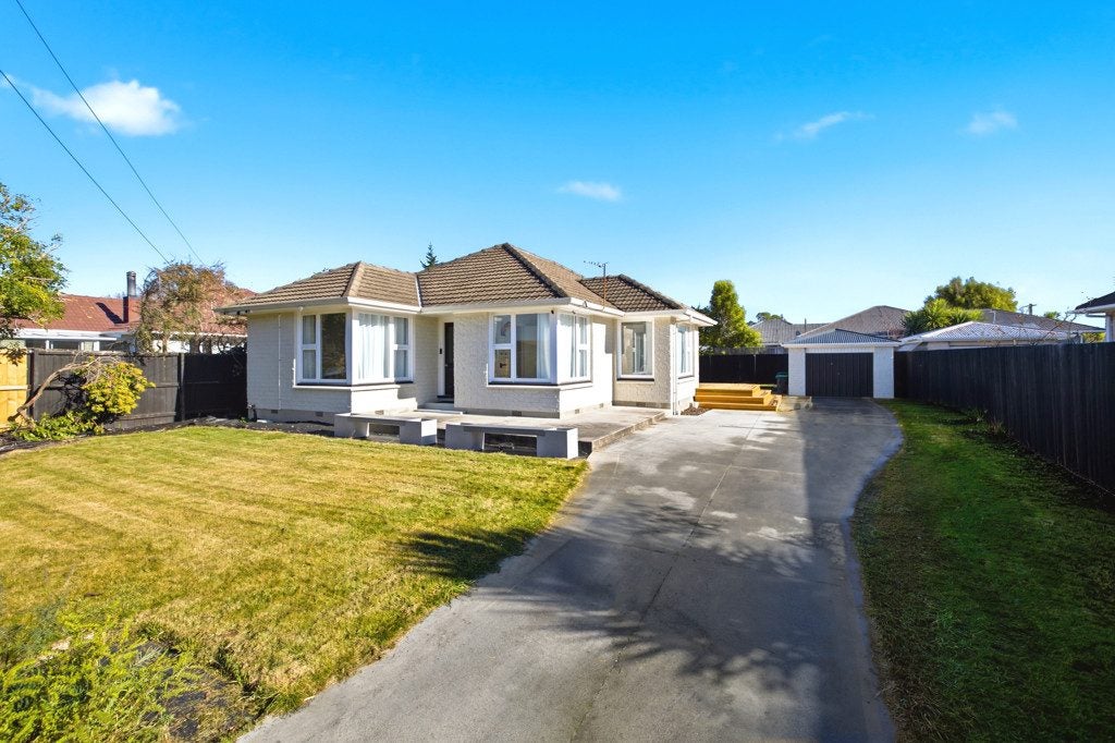 33 Fovant Street, Russley, Christchurch - Carousel 2